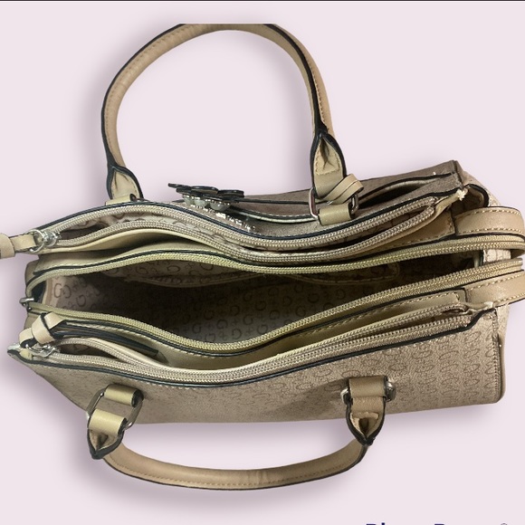 GUESS BAG - Picture 4 of 5